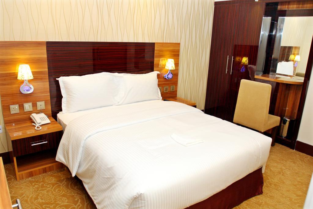 Fal Hotel L.L.C Dubai Cameră foto